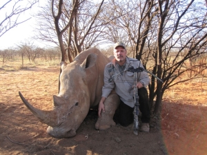 So.-Africa-212-1st-xbow-Rhino-300x225  