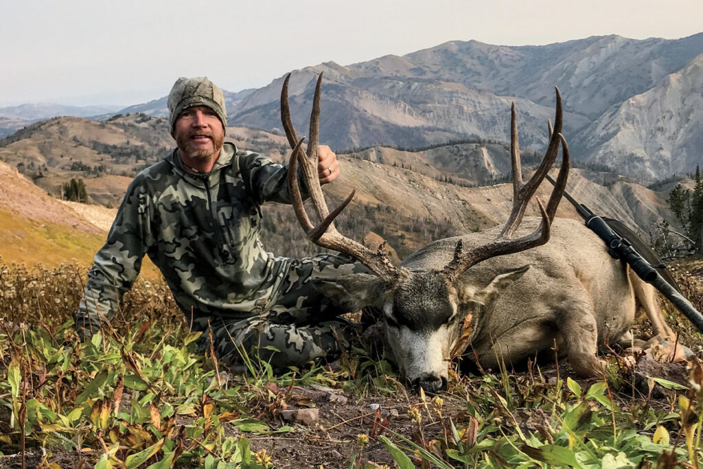 Colorado Hunting Trips: Elk & Deer Hunts