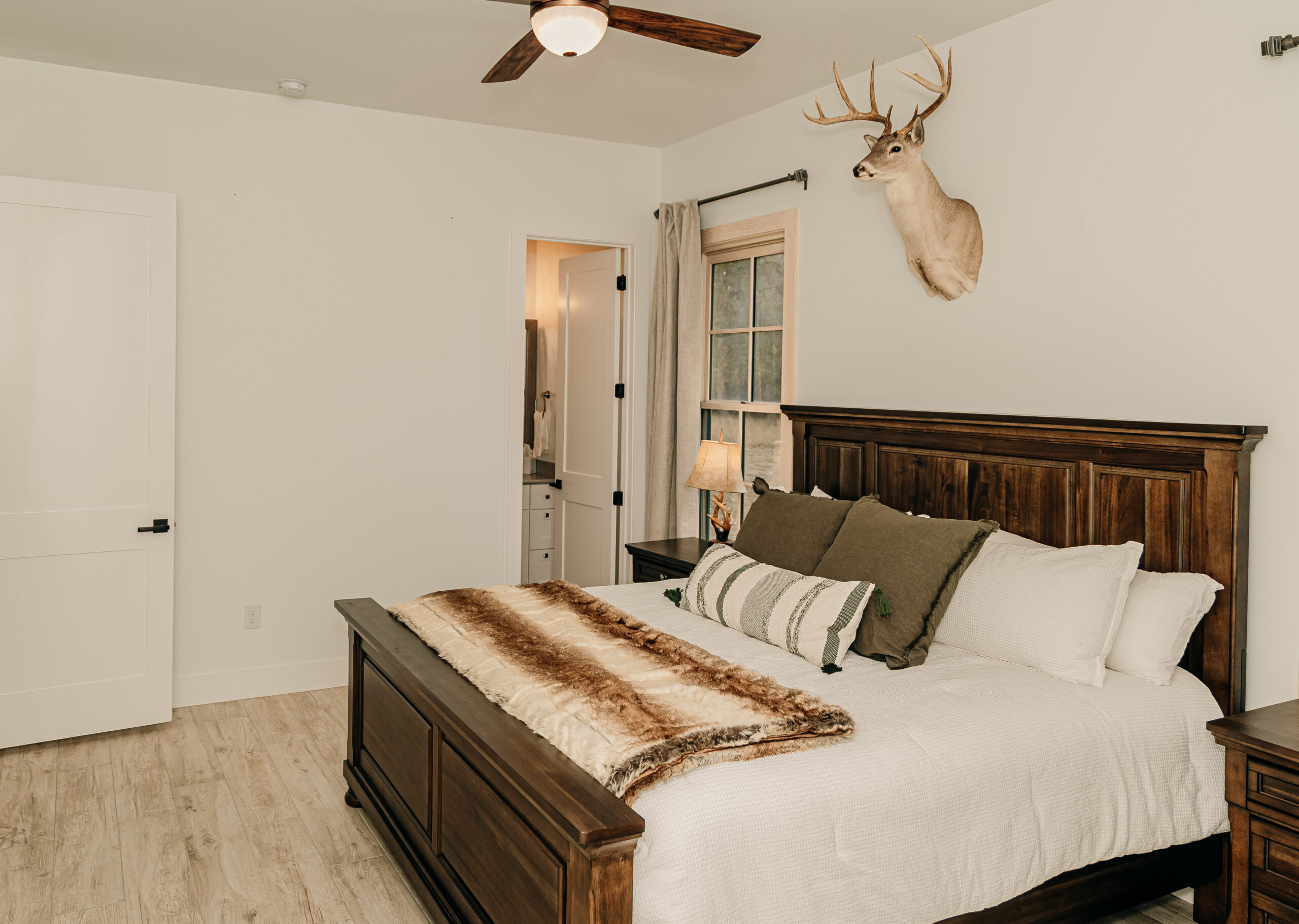 TX #305 Bedroom1