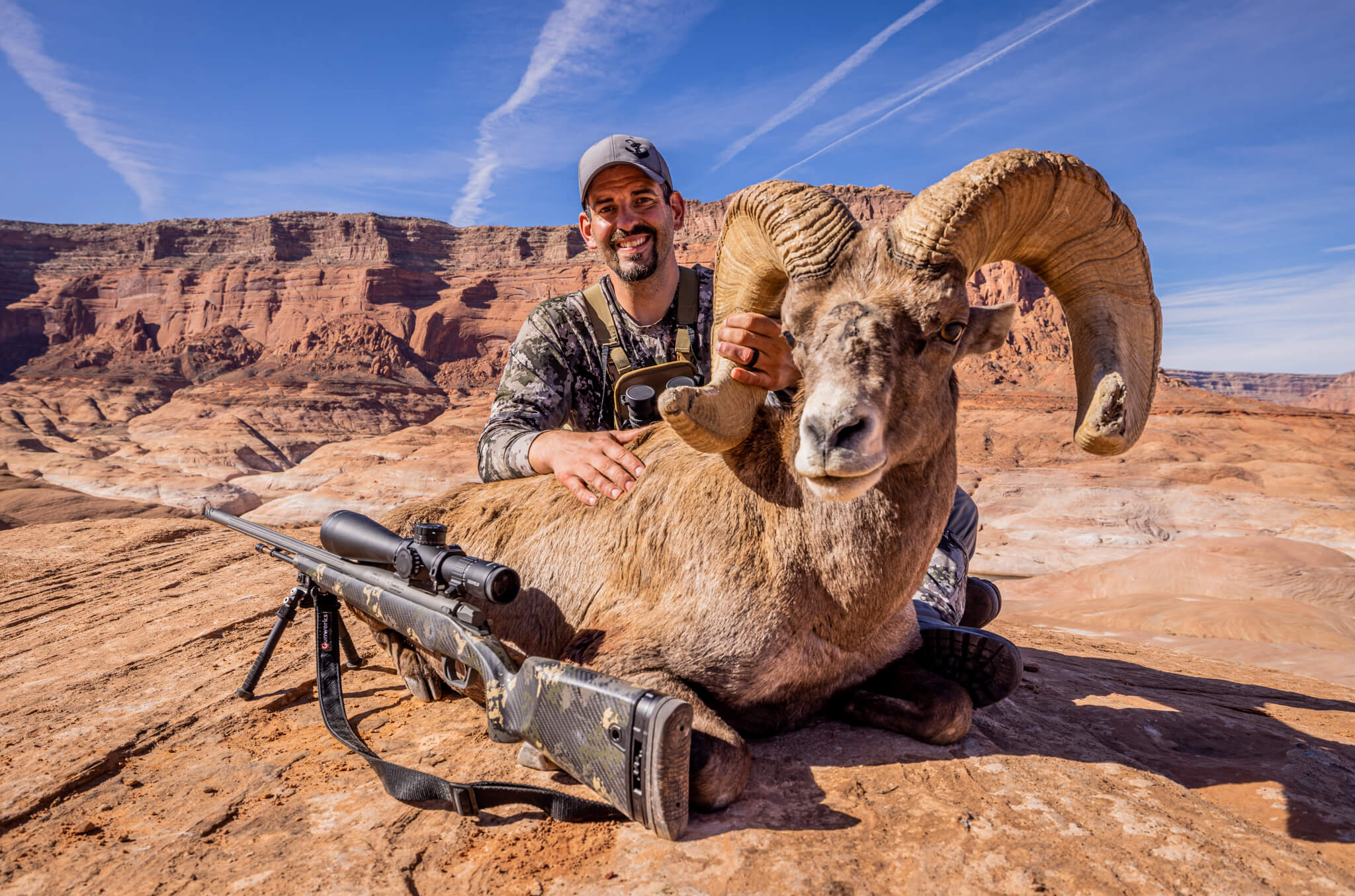 Free-Range Desert Bighorn Hunting | Hunt Nation Free-Range Desert Bighorn Hunting | Hunt Nation